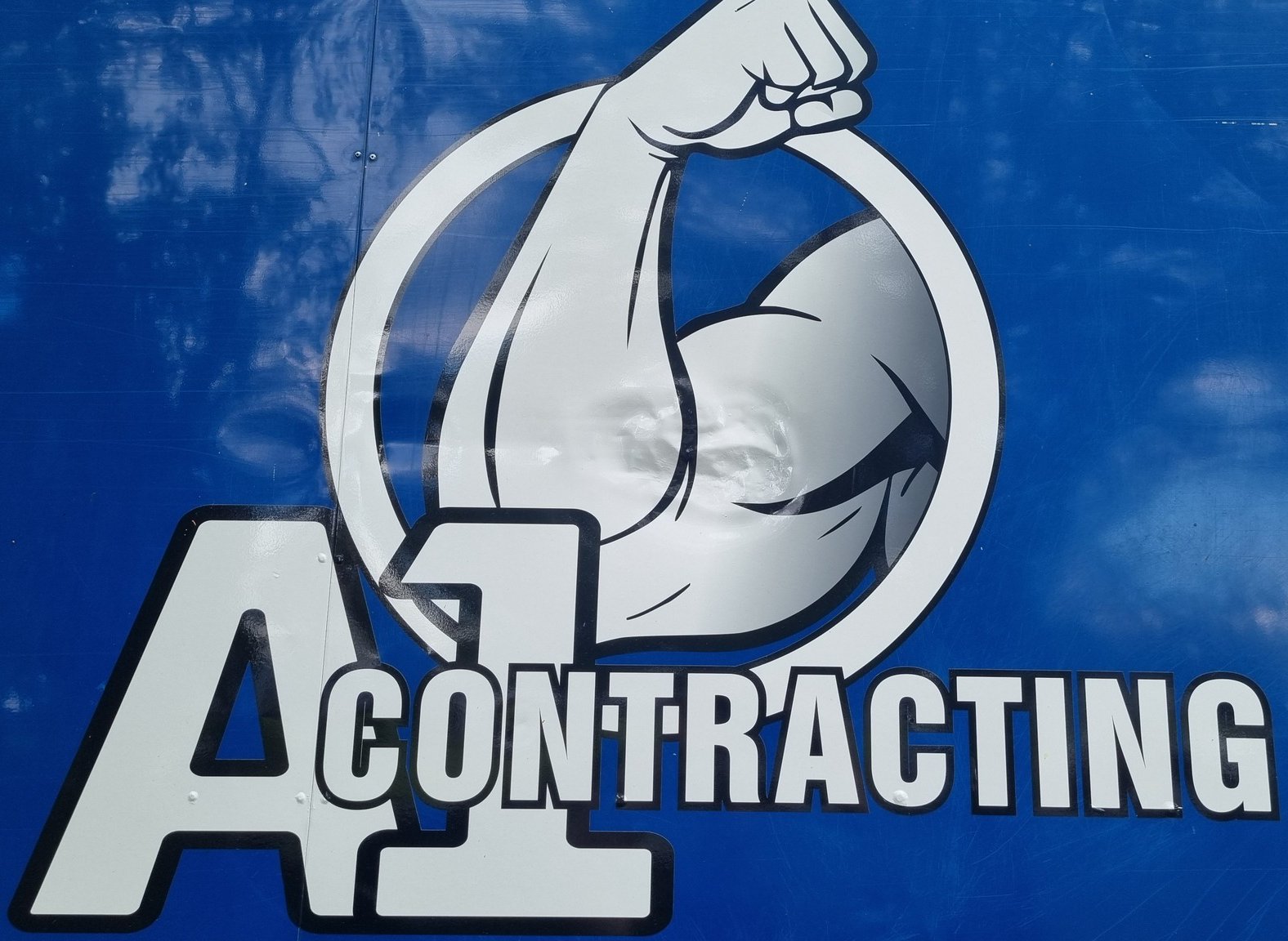 A1 Contracting Marlborough logo